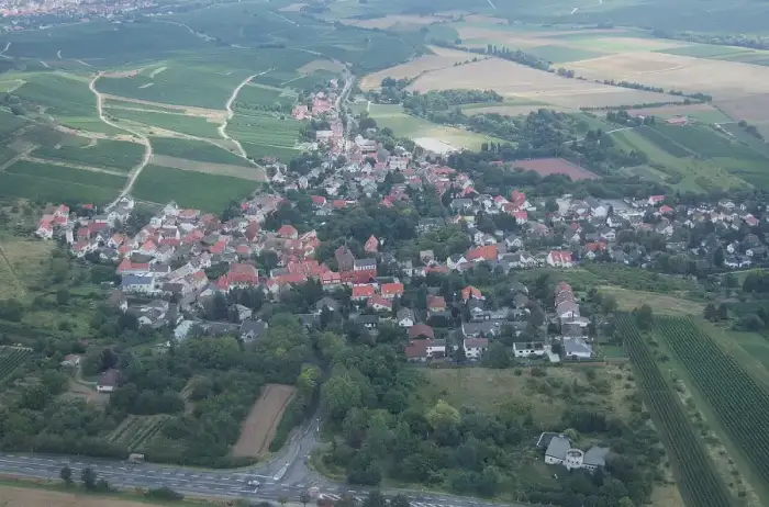 Gau-Bischofsheim, Ausschnitt